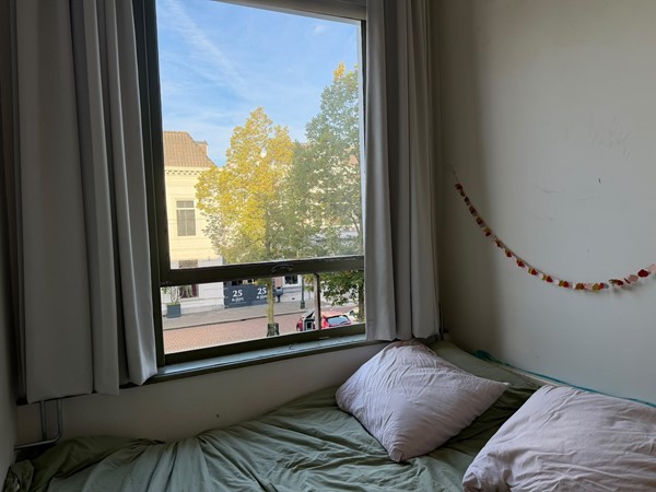 Foto - Verhuurd: Nieuwe Ginnekenstraat 27A, 4811 NM Breda